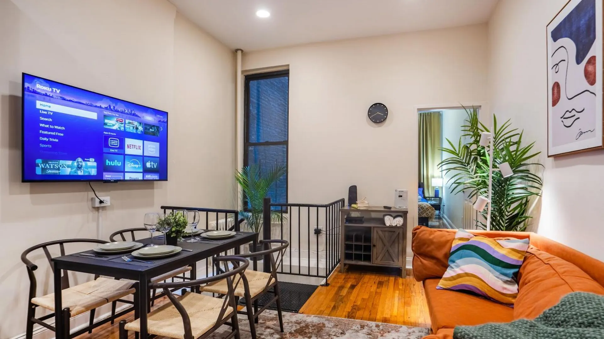 3 Bedroom Cozy Home In Manhattan Valley New York